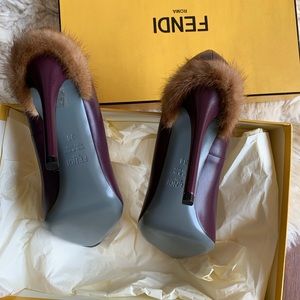 FENDI Pom Pom pointed toe pumps